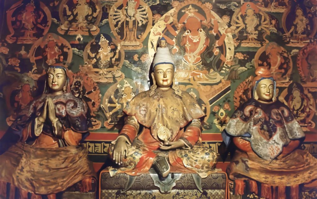Songsten Gampo (centre), the son of King Namri Songsten, who established the Tibetan Empire