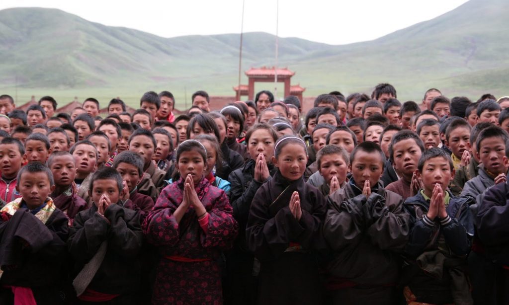 School children from Sengdruk Tatkse School